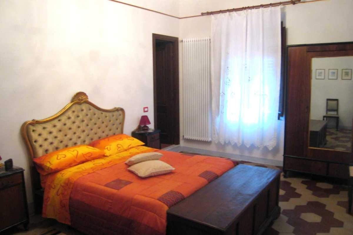 A Casa Di Antonio Hotell Lucca Exteriör bild